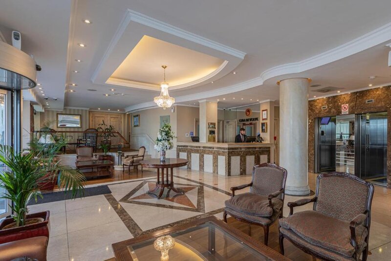 Personal (doar femei)